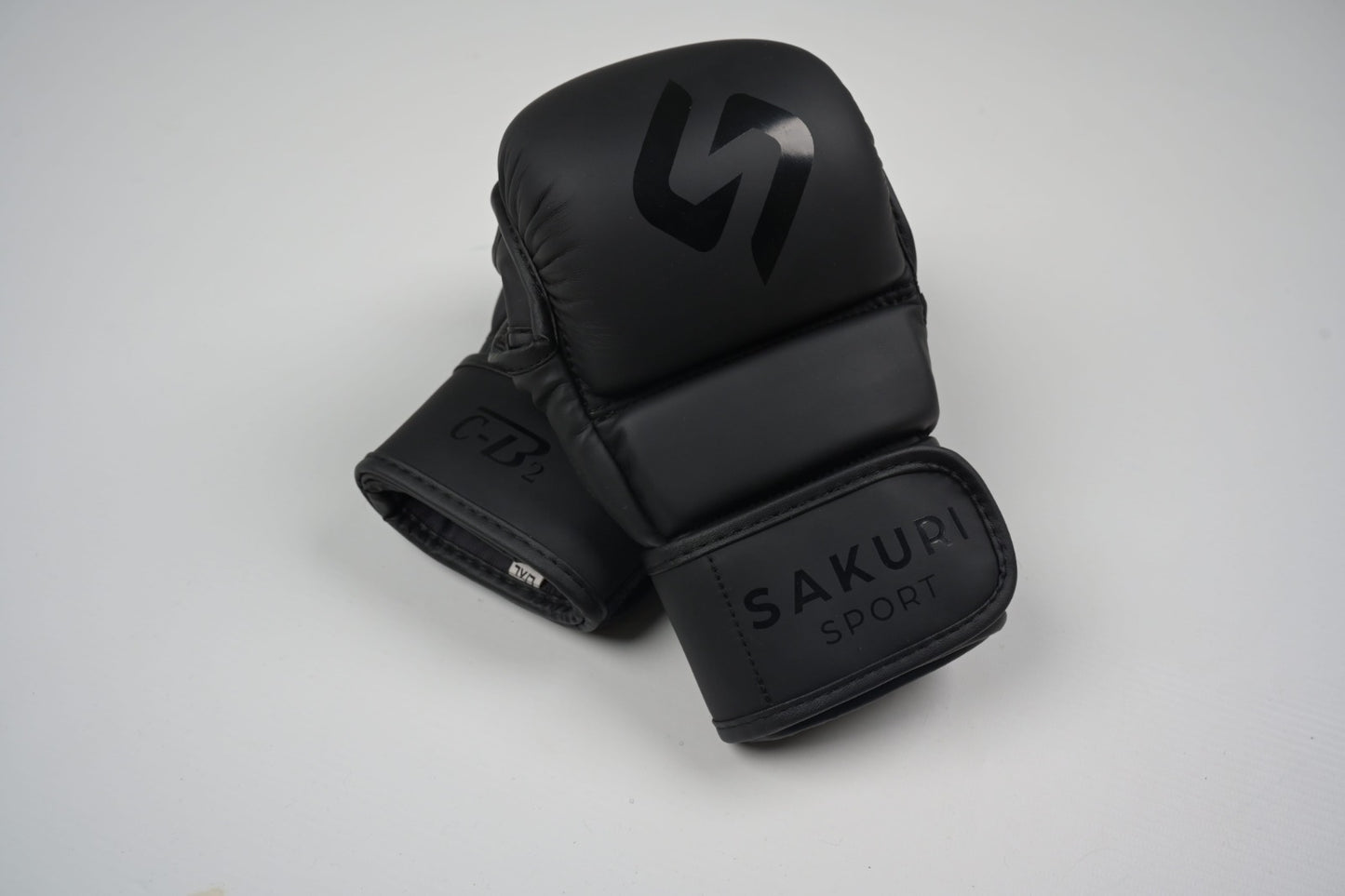 SAKURI MMA Sparring Gloves - White